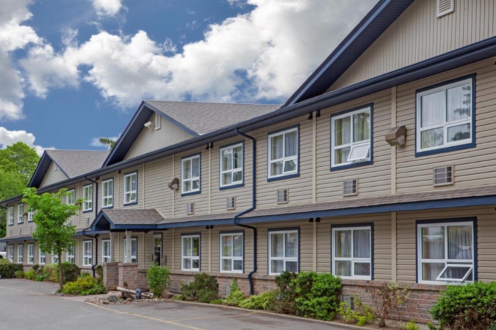 Super 8 by Wyndham Sault Ste Marie On Image 11
