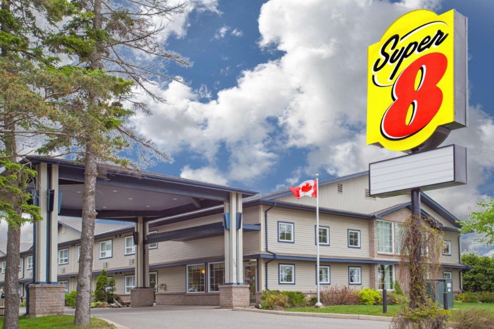 Super 8 by Wyndham Sault Ste Marie On Image 28