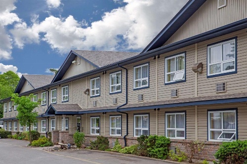 Super 8 by Wyndham Sault Ste Marie On image 30